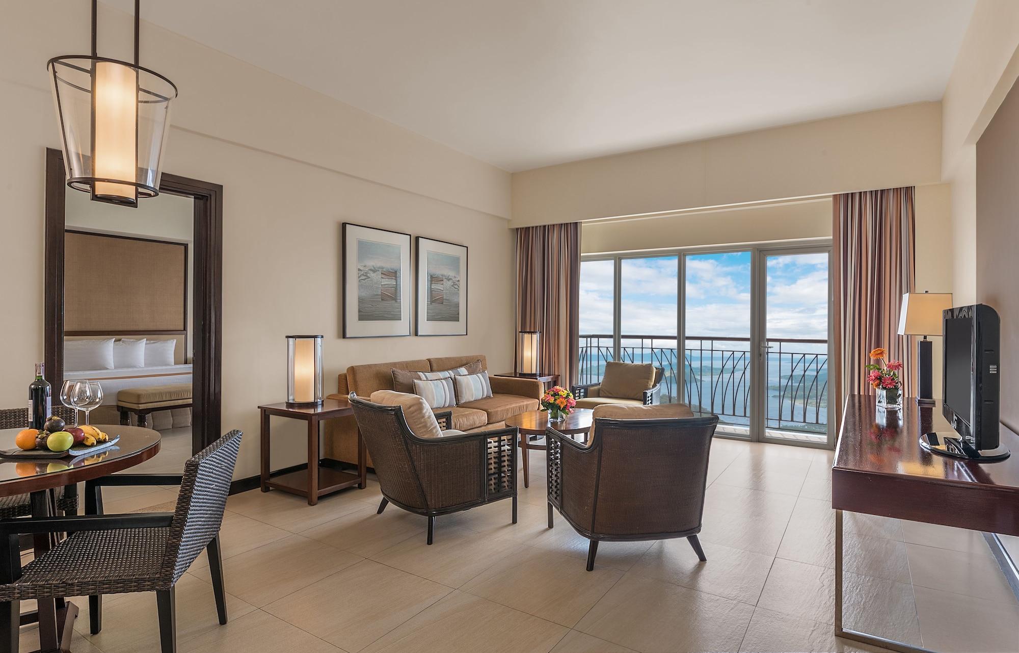 טגאיטאי Taal Vista Hotel מראה חיצוני תמונה