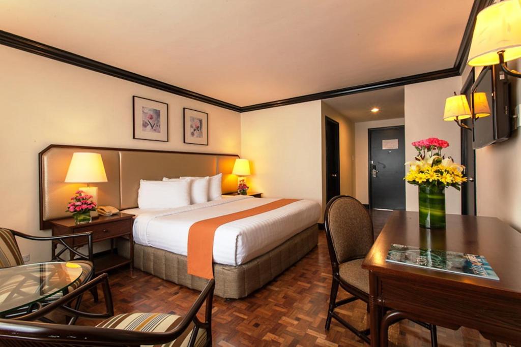 טגאיטאי Taal Vista Hotel חדר תמונה Deluxe Room